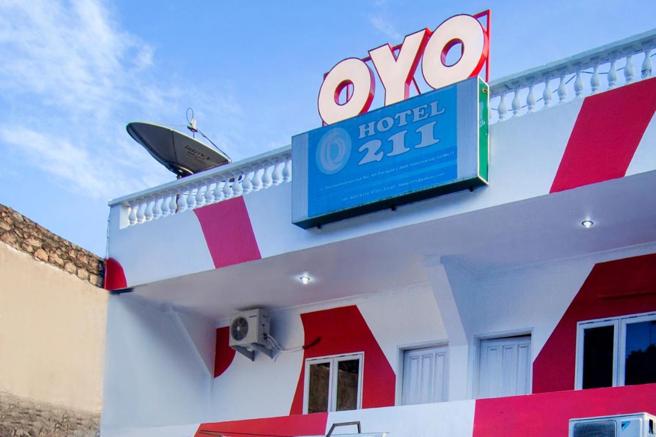 Oyo 2045 Hotel 211 빠라빳 외부 사진